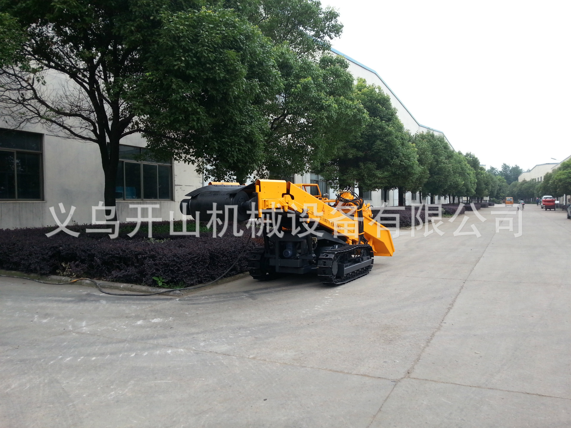 【專(zhuān)業(yè)生產(chǎn) 開(kāi)山履帶式扒碴機(jī) 礦用工程扒渣機(jī)】?jī)r(jià)格_廠(chǎng)家_圖片 -